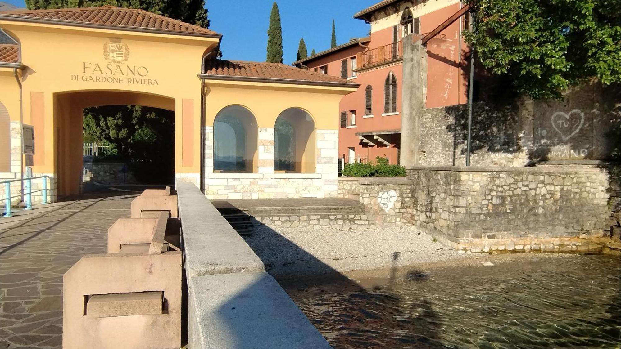 B&B Agora' Gardone Riviera Exterior foto